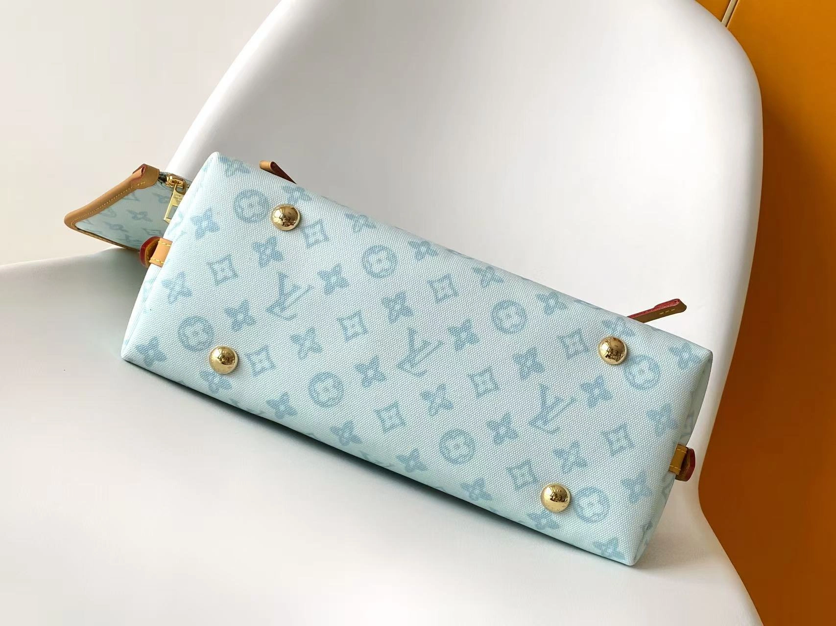 MOMO-- 8V M27532 high quality version CarryAll item:F-B000A1403