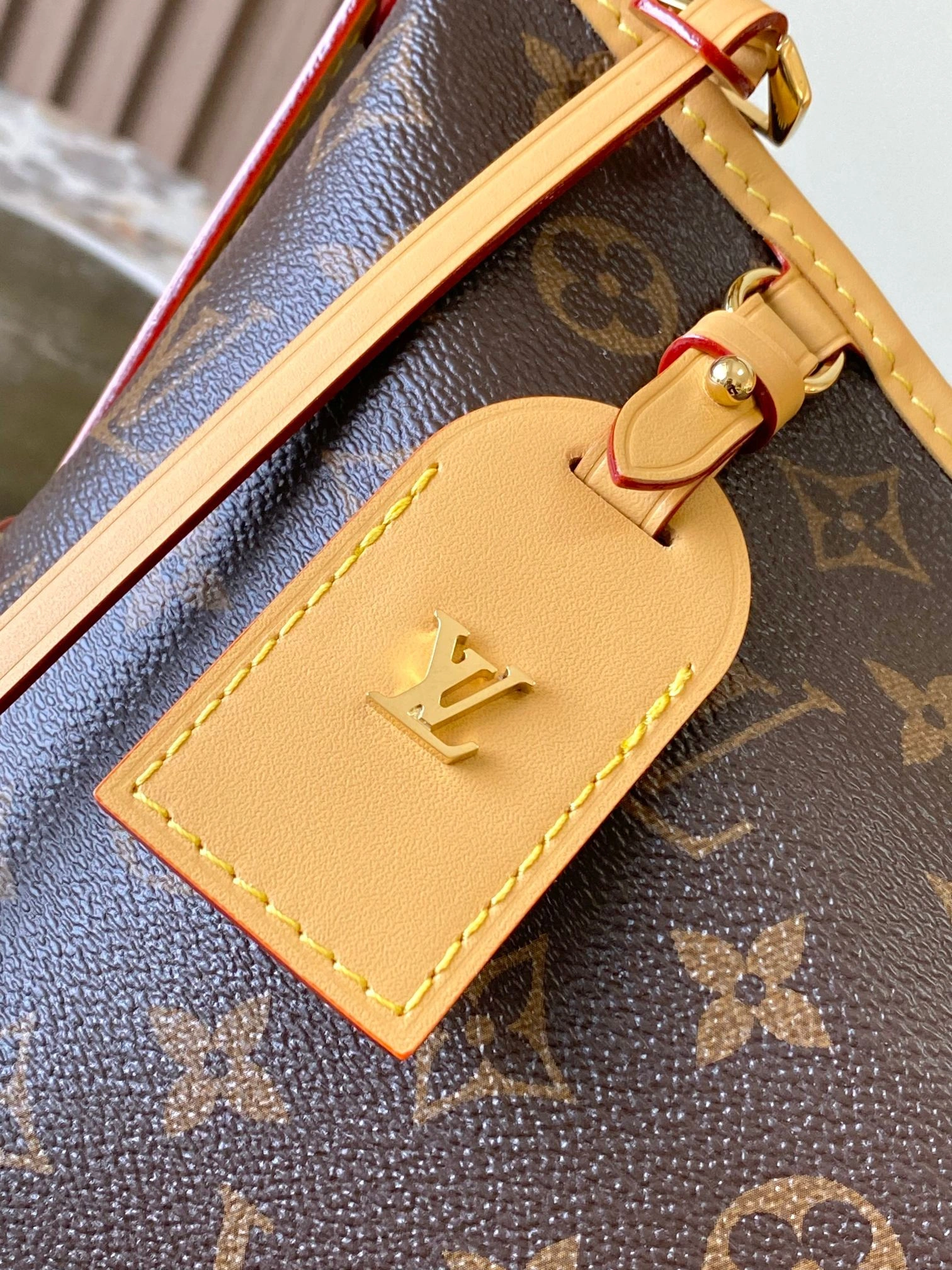 MOMO-- 8V M28101 high quality version Carryall East West item:F-B106A2145
