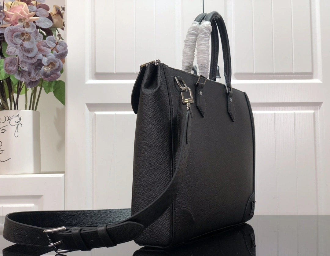 MOMO-- 8V M30810 high quality version Slim cowhide item:E-B063B1806