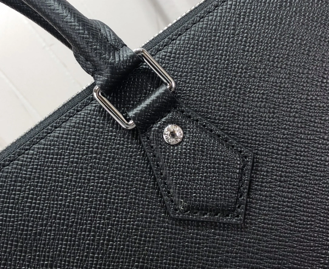 MOMO-- 8V M30810 high quality version Slim cowhide item:E-B063B1806