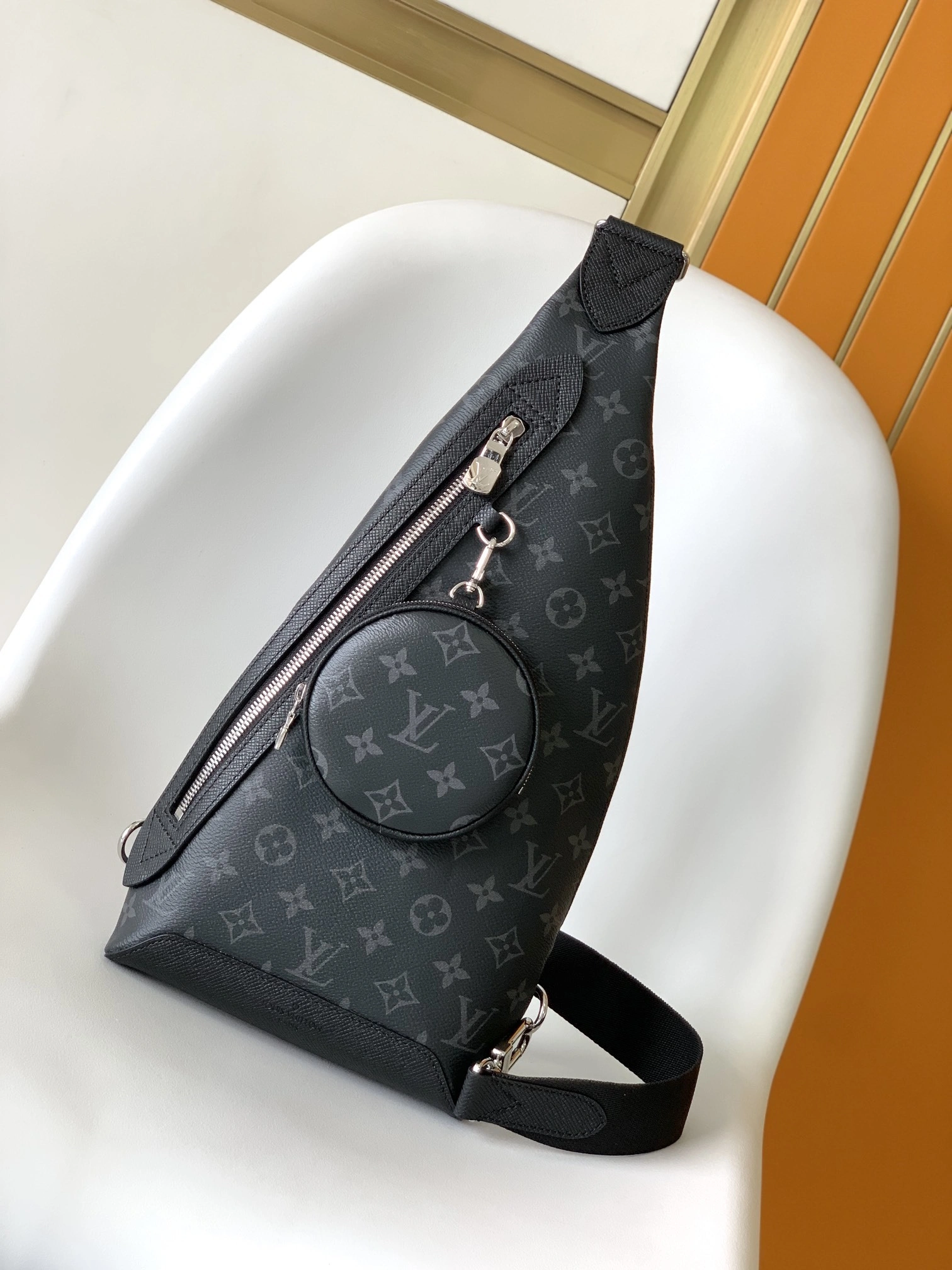 MOMO-- 8V M30936 high quality version Duo cowhide item:F-B000A1418