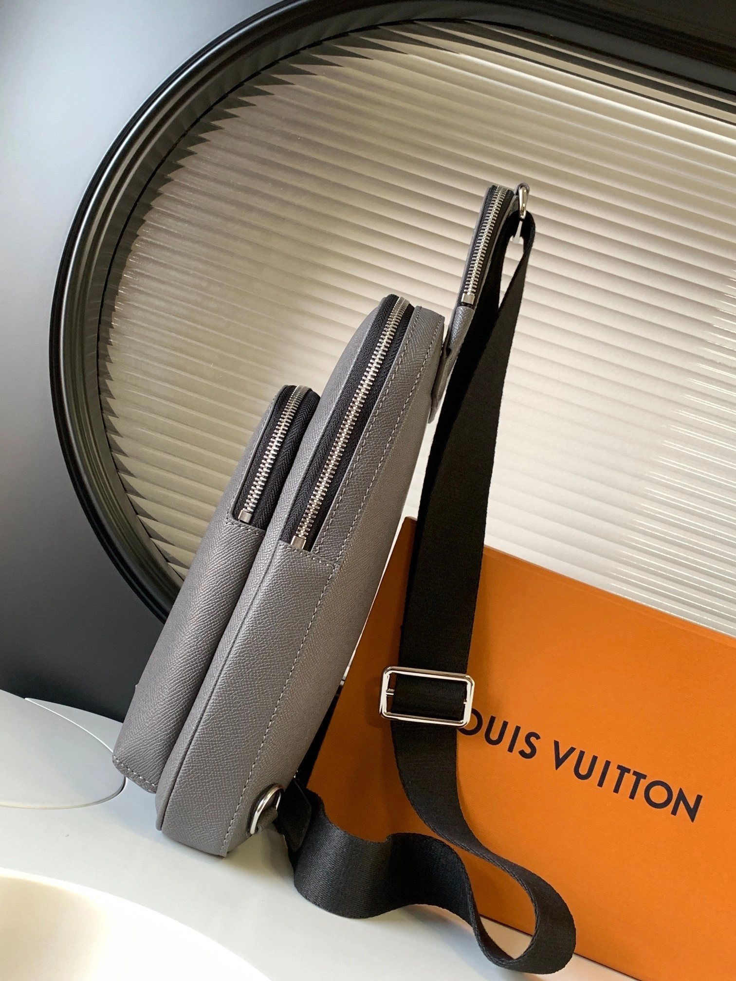 MOMO-- 8V M30951 high quality version Avenue item:D-B340J0868
