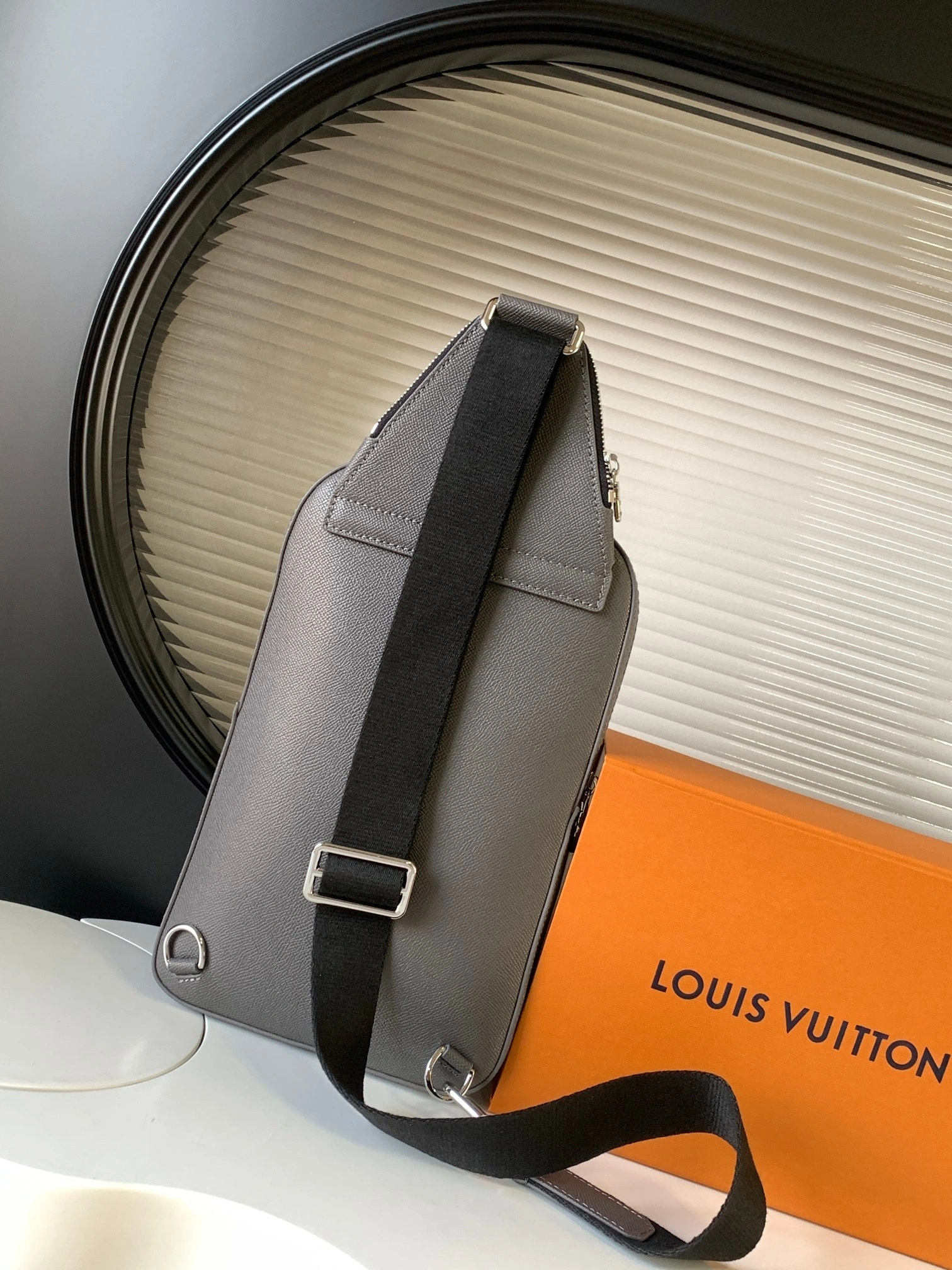 MOMO-- 8V M30951 high quality version Avenue item:D-B340J0868