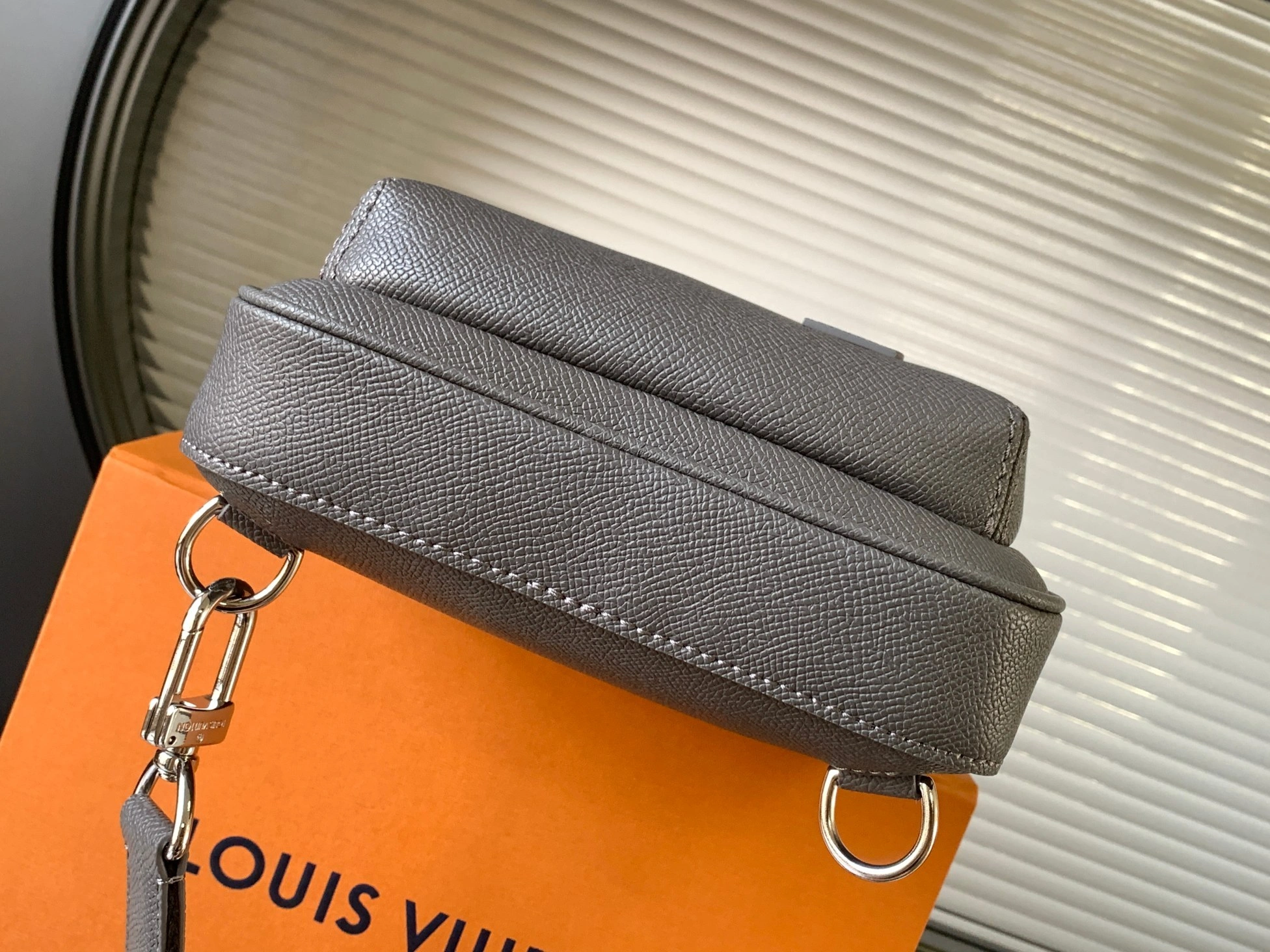 MOMO-- 8V M30951 high quality version Avenue item:D-B340J0868