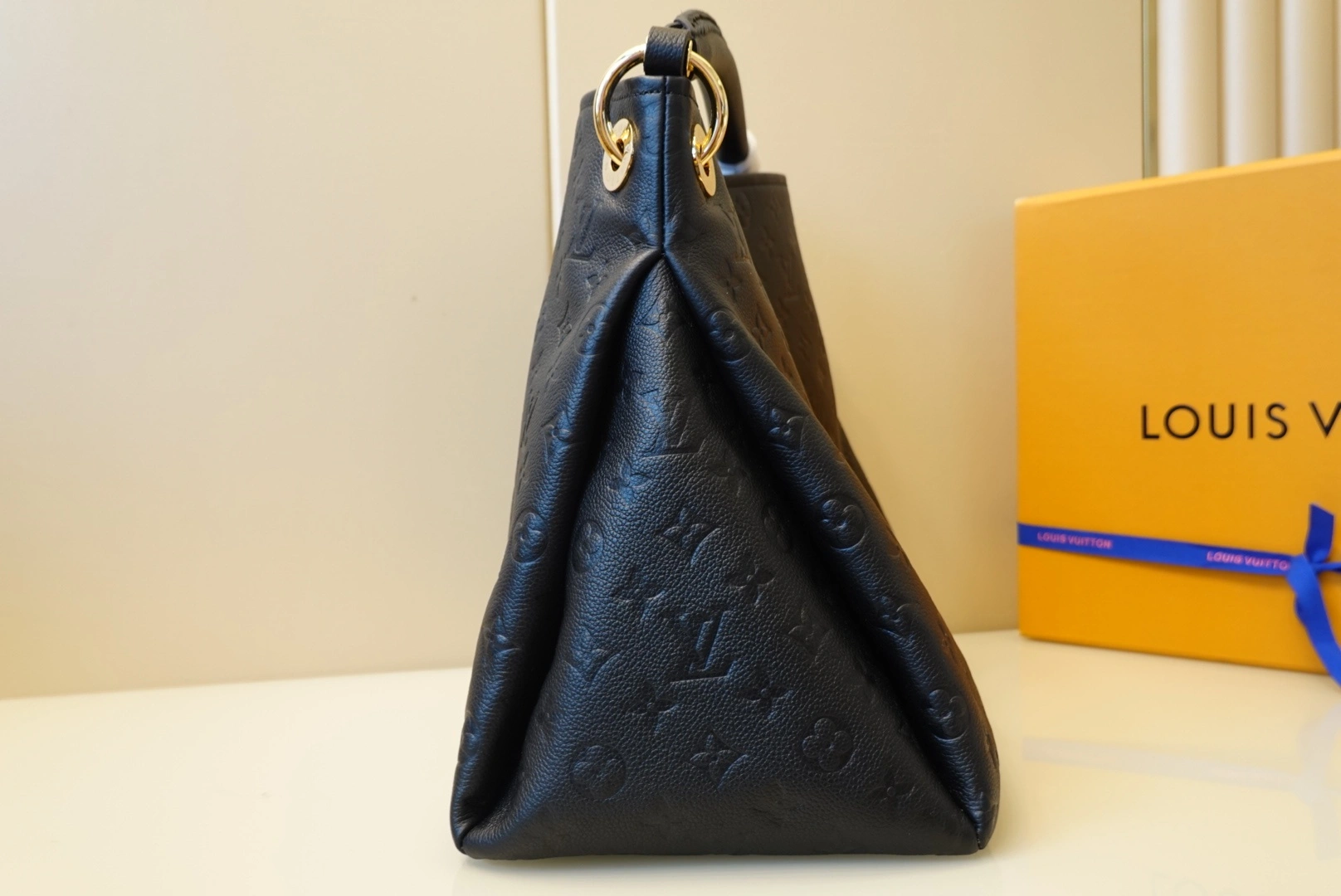 MOMO-- 8V M41066 high quality version ARTSY item:E-B000C0588