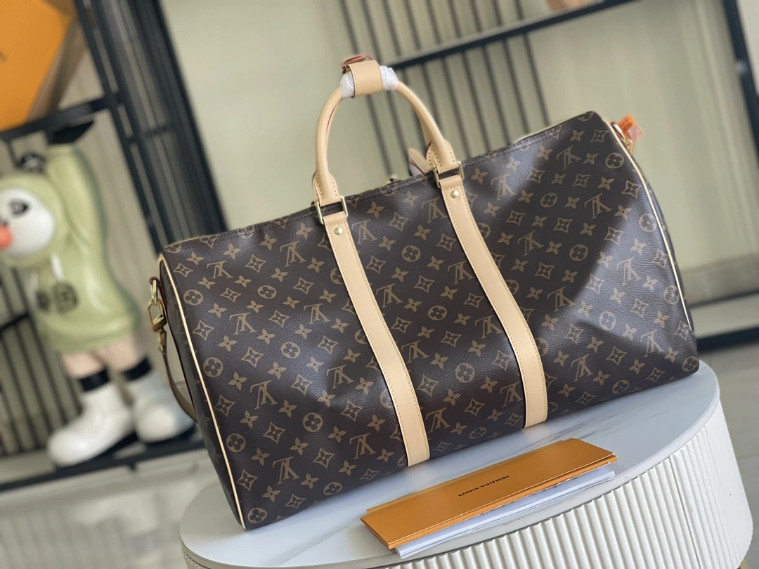 MOMO-- 8V M41416 high quality version item:E-B177I0302