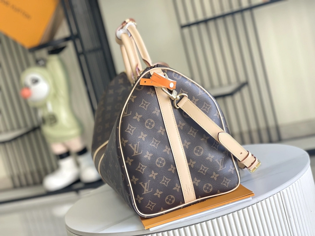 MOMO-- 8V M41416 high quality version item:E-B177I0302
