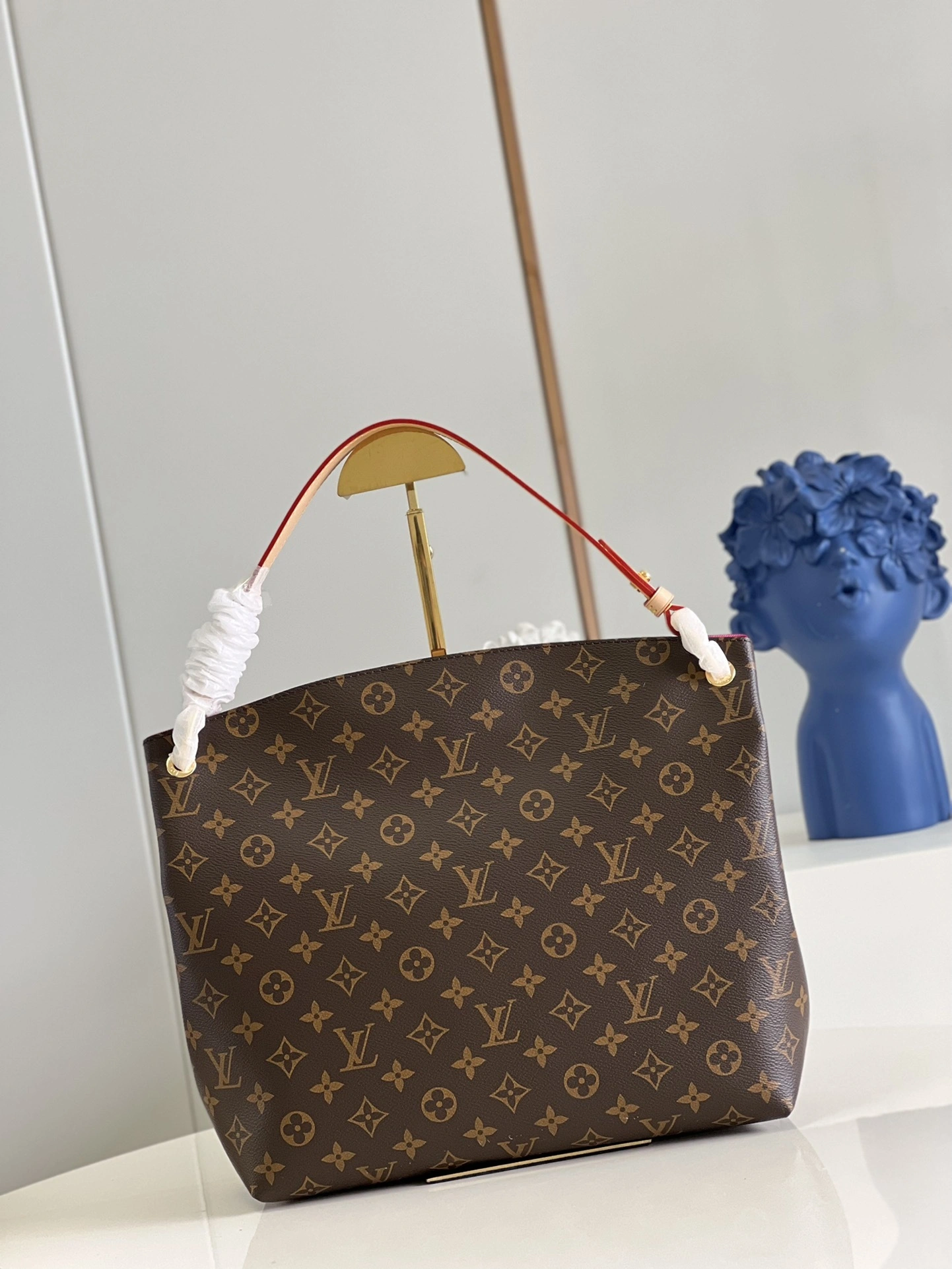 MOMO-- 8V M43700 high quality version Delightful cowhide item:E-B000C0601