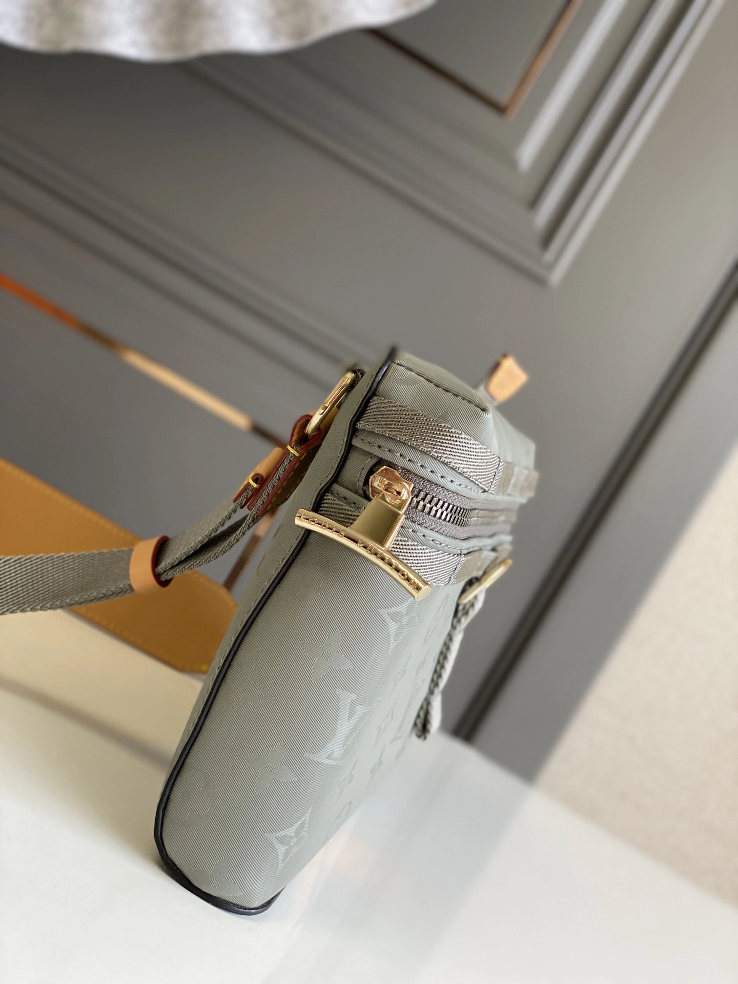 MOMO-- 8V M43889 item:D-B000F1298S