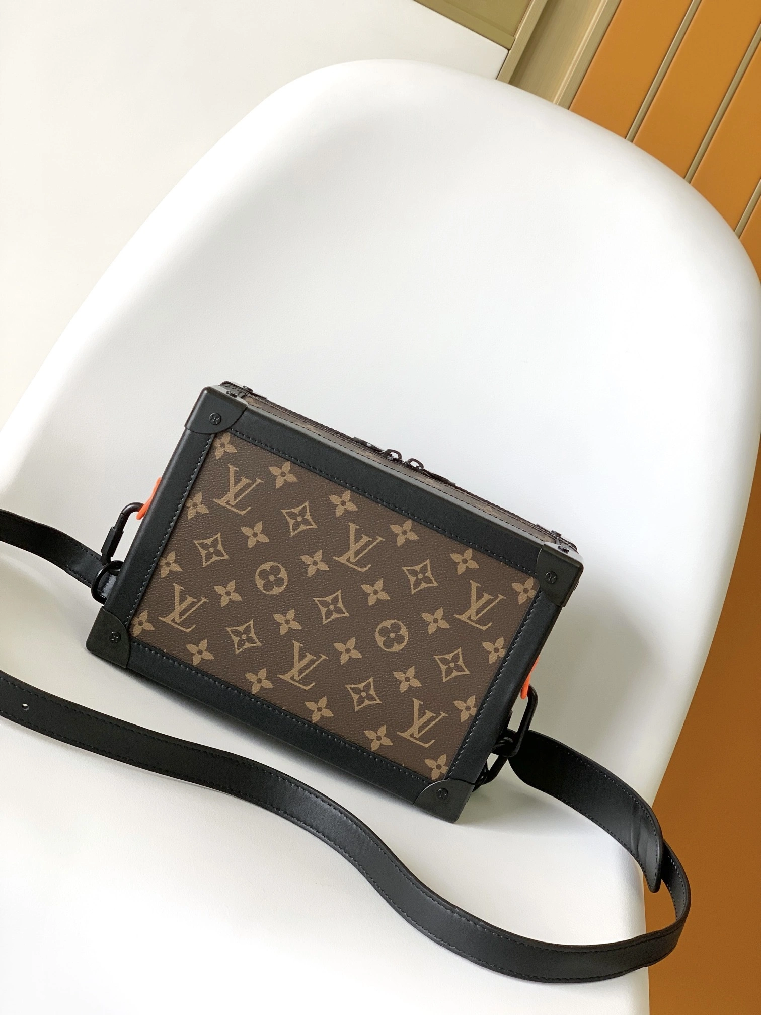 MOMO-- 8V M44478 high quality version Soft Trunk item:F-B000A1527