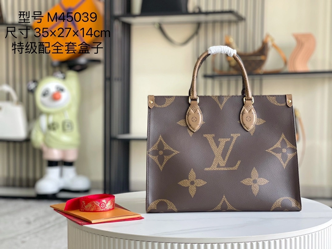 MOMO-- 8V M45039 high quality version item:E-B177I0337