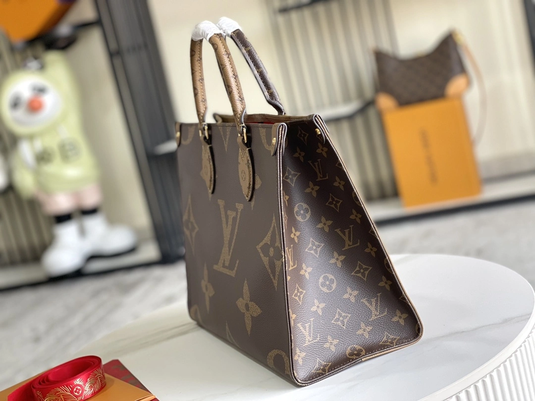 MOMO-- 8V M45039 high quality version item:E-B177I0337