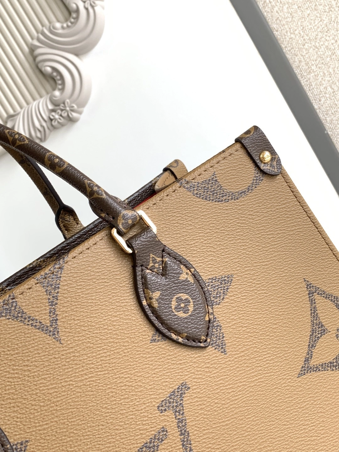 MOMO-- 8V M45321 high quality version 𝐎𝐧𝐭𝐡𝐞𝐠𝐨 item:E-B177I2040