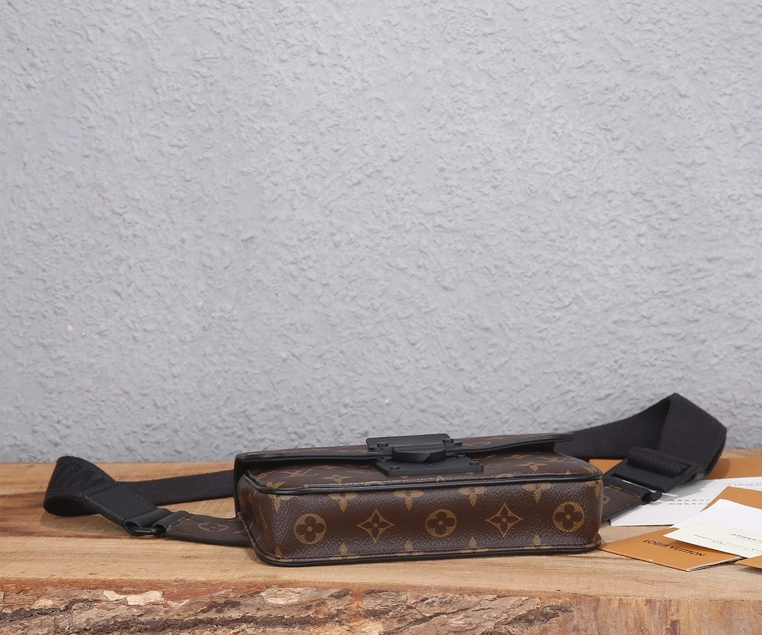 MOMO-- 8V M45807 high quality version S Lock Sling item:E-B000H2771
