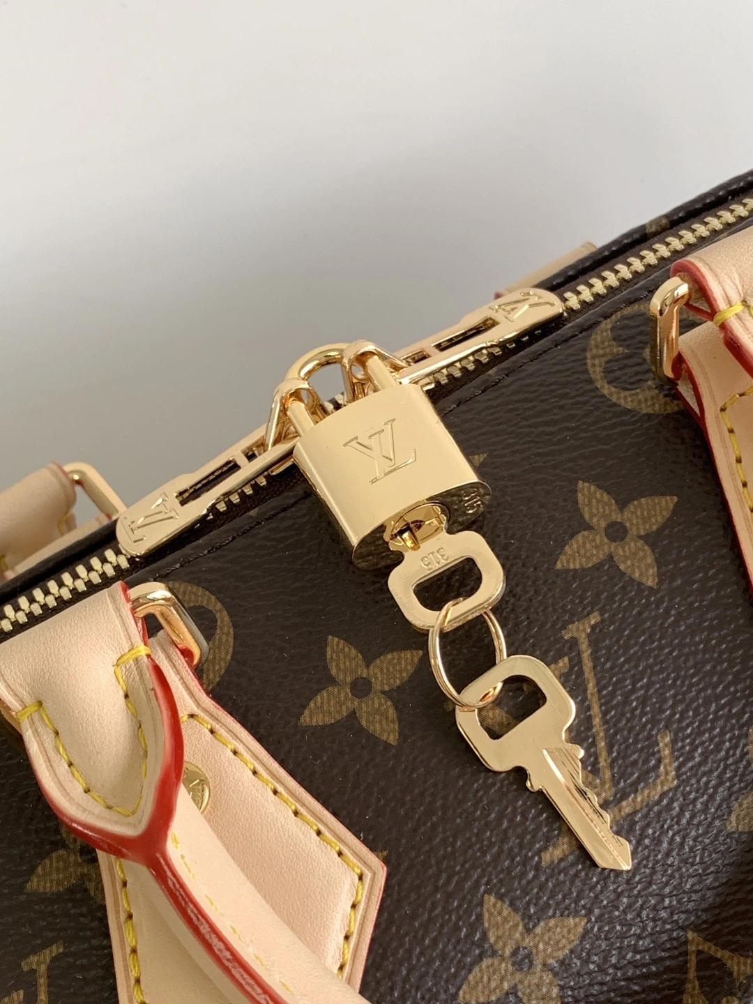 MOMO-- 8V M46222 high quality version cowhide 𝐒𝐩𝐞𝐞𝐝𝐲 𝐁𝐚𝐧𝐝𝐨𝐮𝐥𝐢è𝐫𝐞 𝟐𝟎 item:E-B177I2032