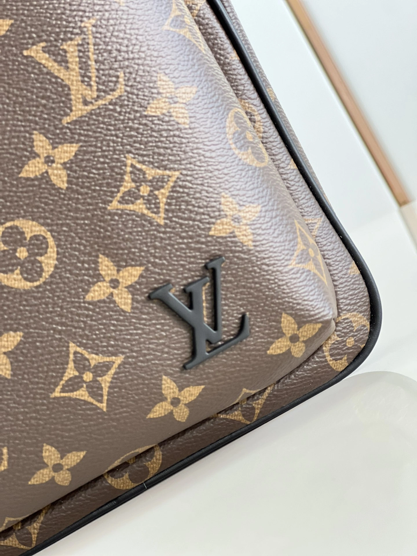 &MOMO-- 8V M46327 high quality version Avenue item:E-B109A1764