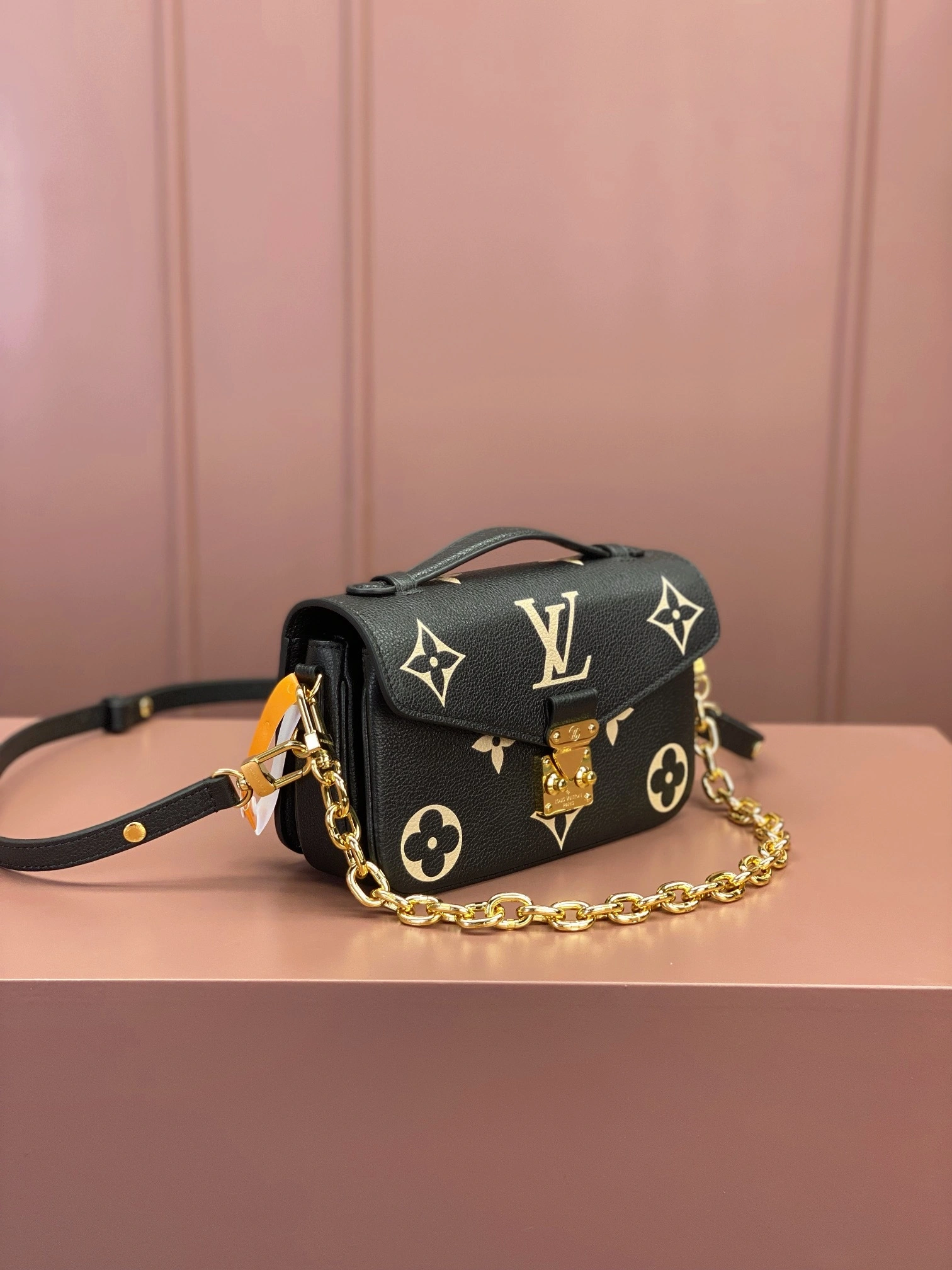 MOMO-- 8V M46596 high quality version POCHETTE MÉTIS EAST WEST item:E-B000C0220