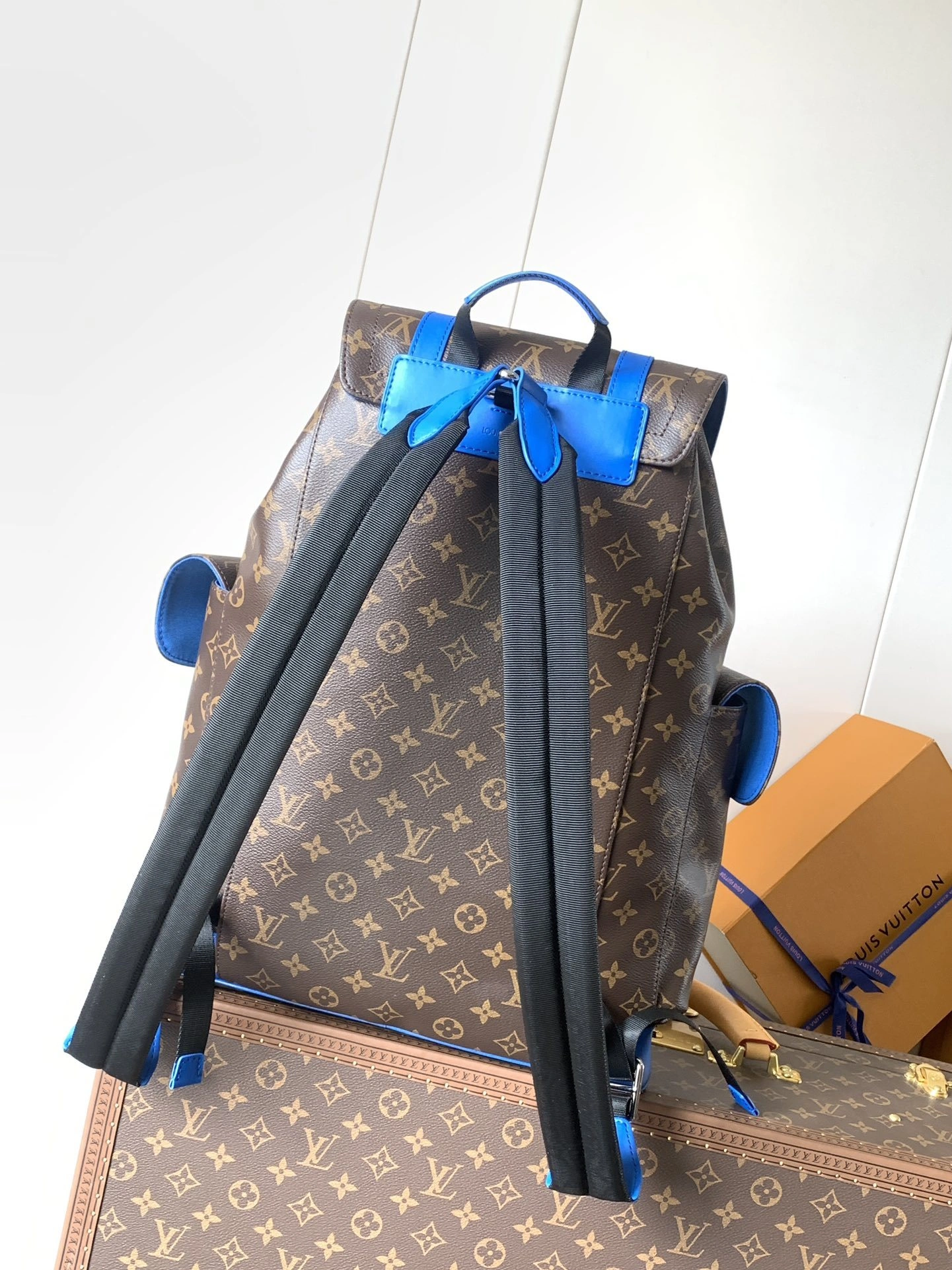 &MOMO-- 8V M46813 high quality version Christopher item:E-B000A1313