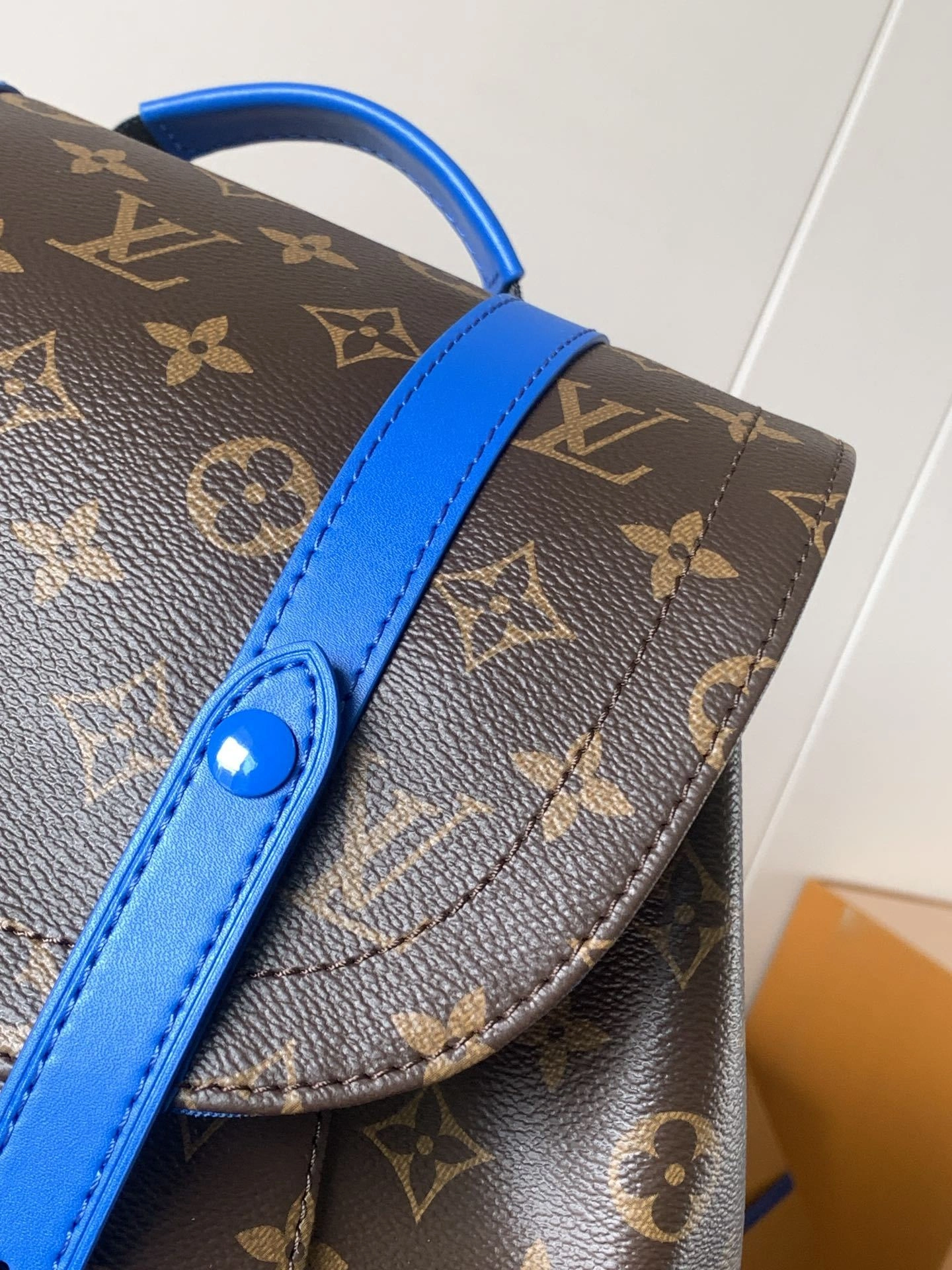 &MOMO-- 8V M46813 high quality version Christopher item:E-B000A1313