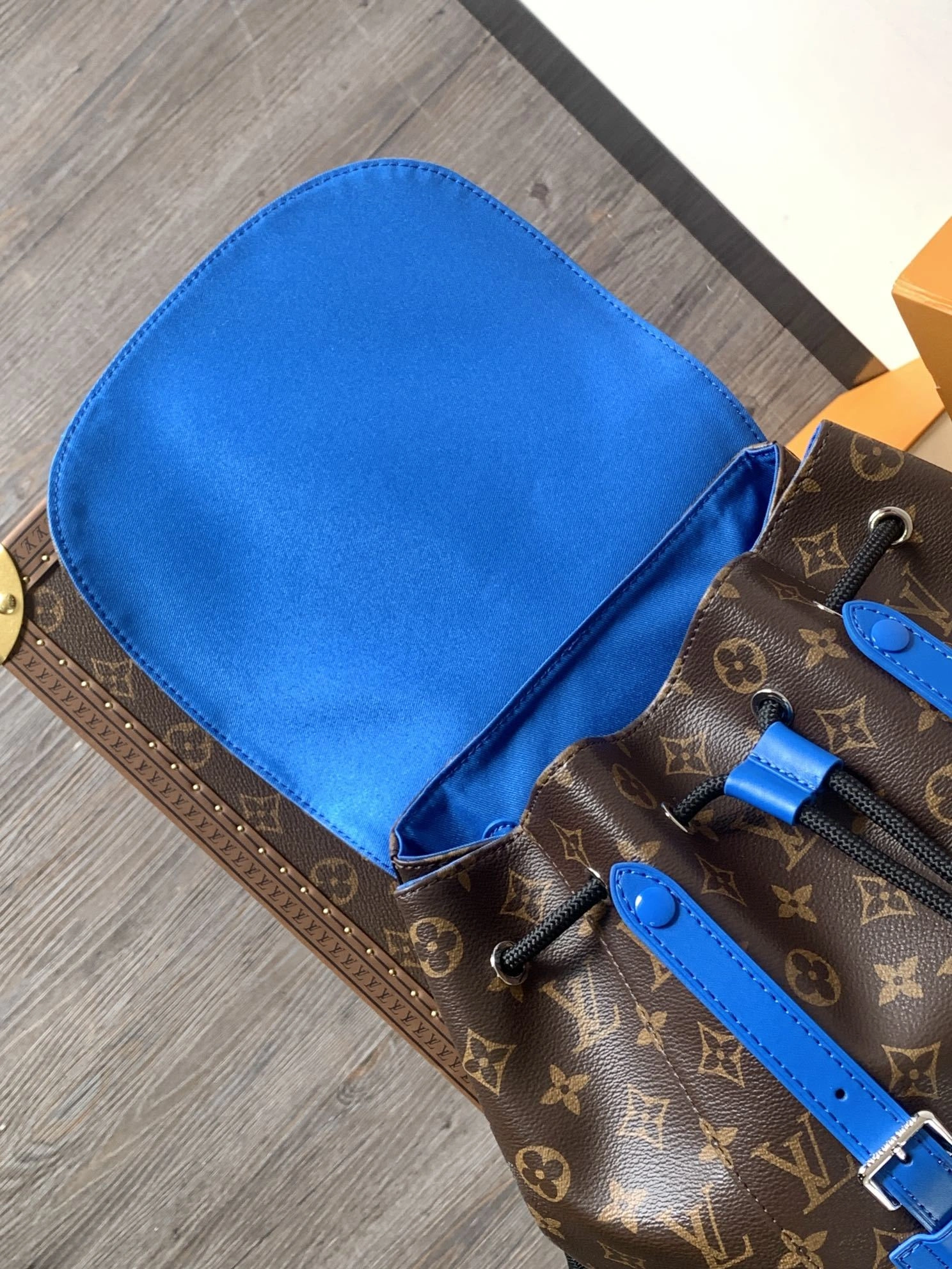 &MOMO-- 8V M46813 high quality version Christopher item:E-B000A1313