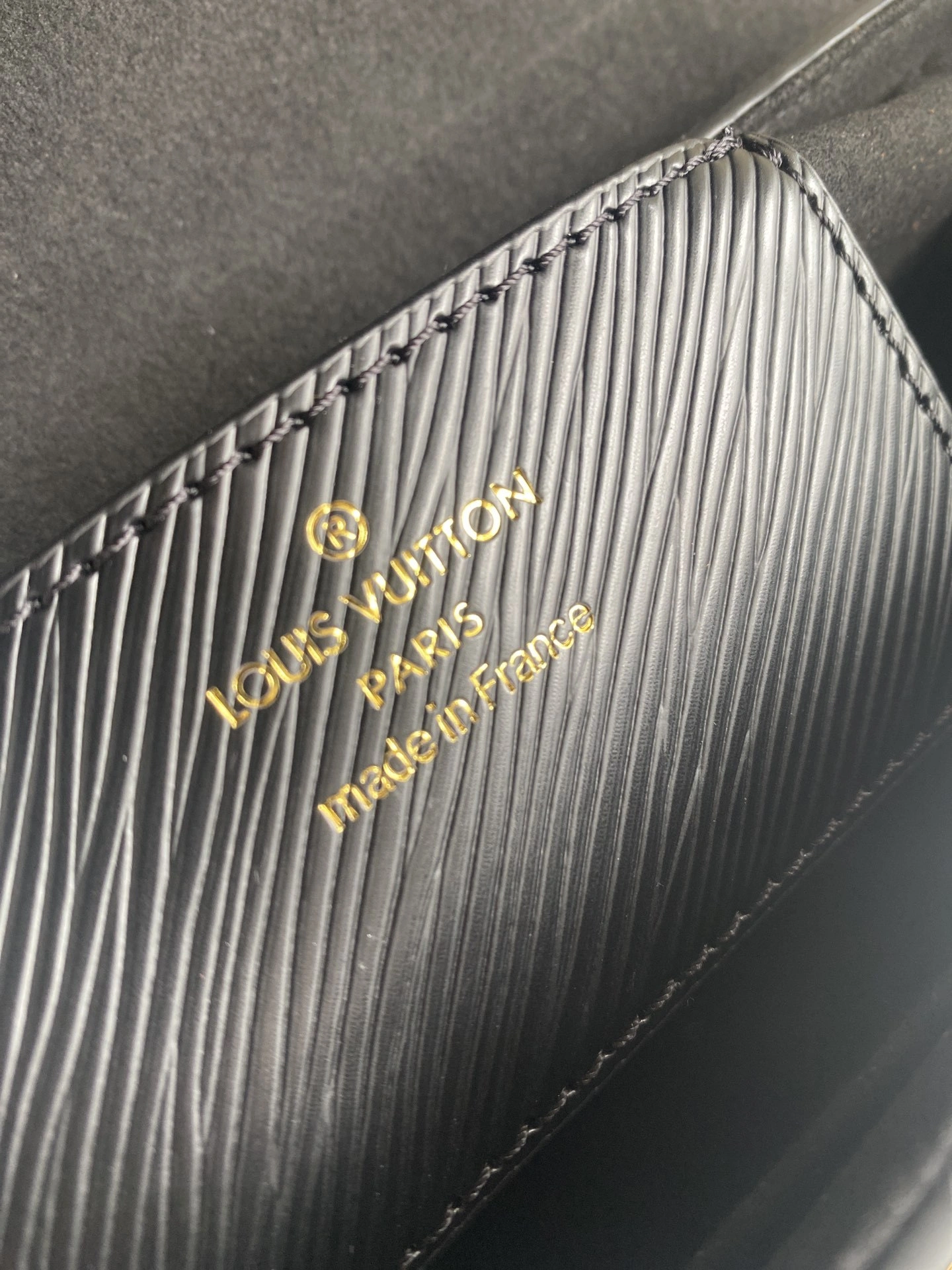 MOMO-- 8V M57517 high quality version Twist item:E-B000C0519