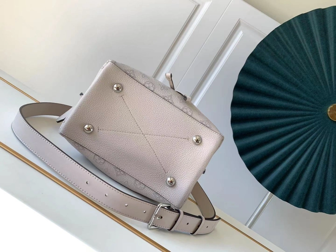 MOMO-- 8V M57526 high quality version Calfskin Muria item:E-B063C0531