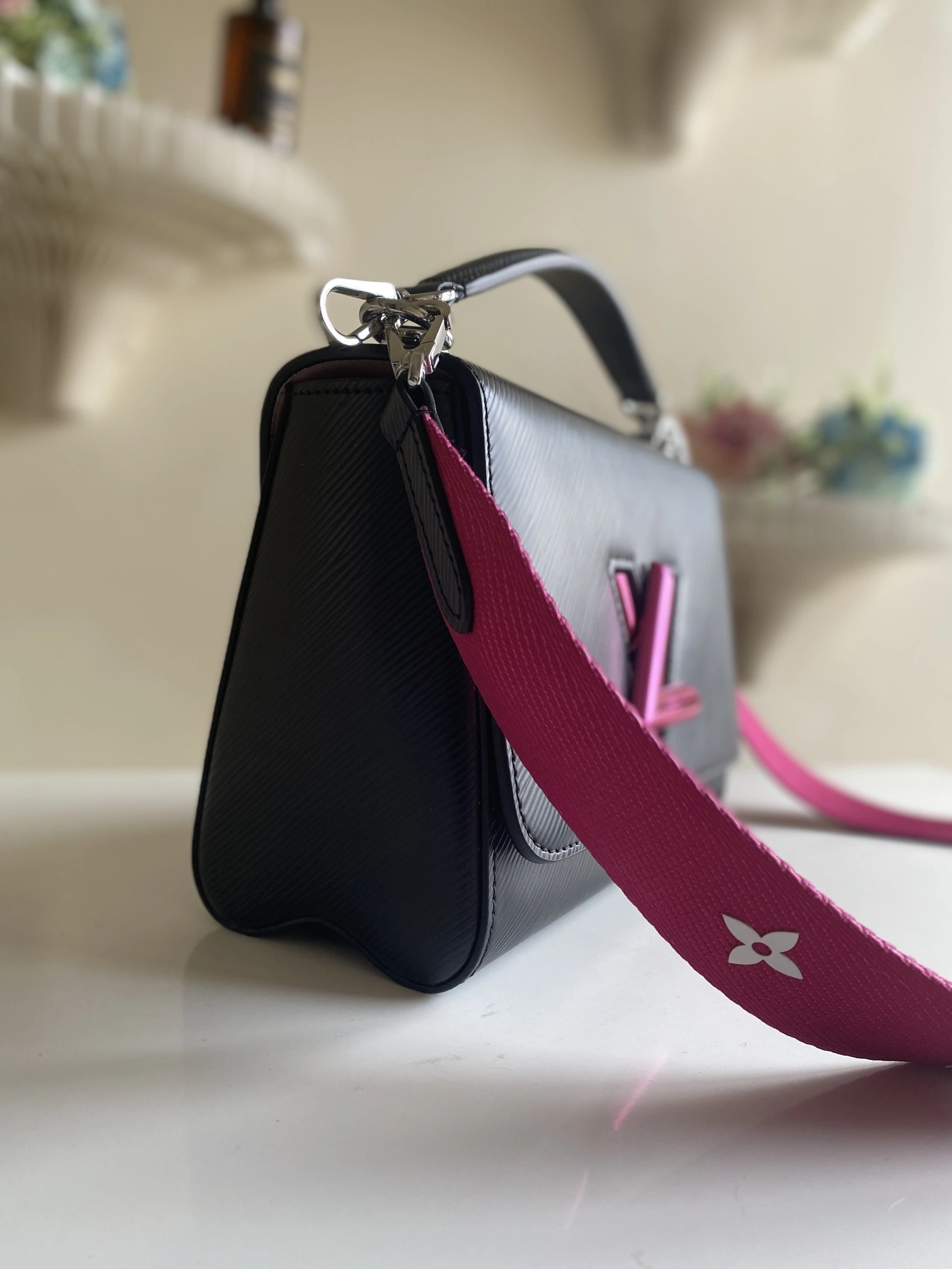 MOMO-- 8V M59416 high quality version Twist item:E-B000C0506