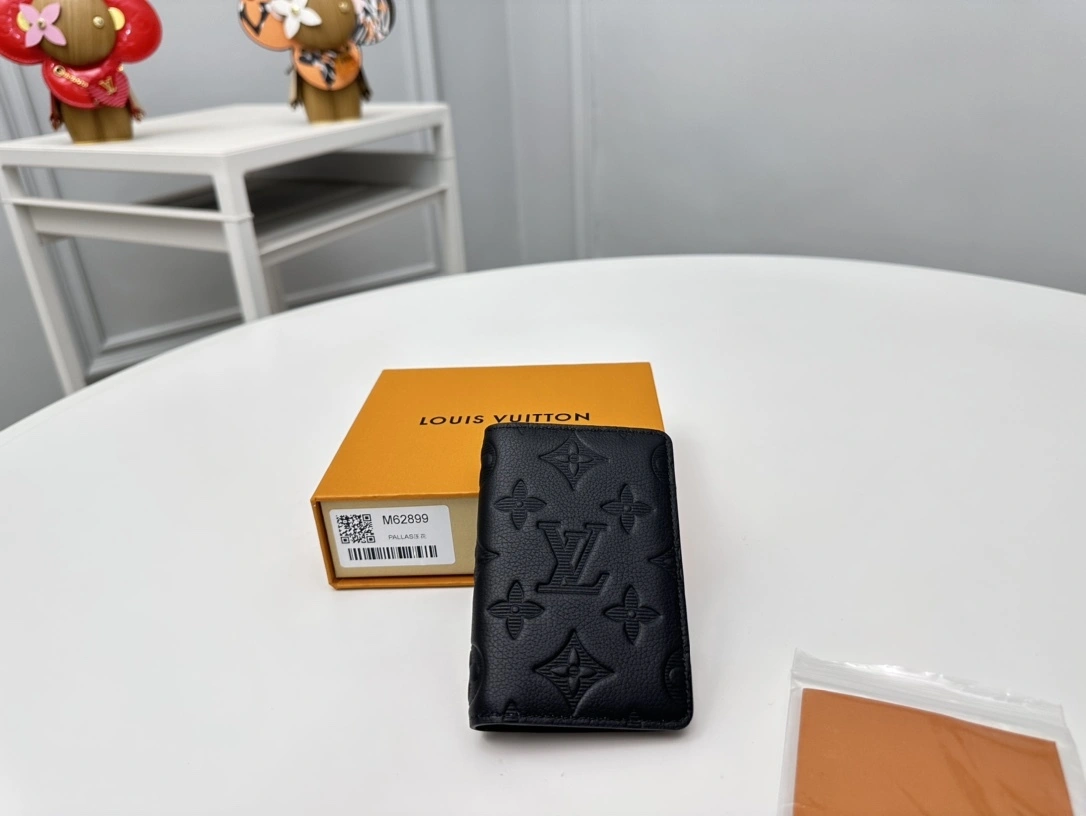 &MOMO-- 8V M62899 Calfskin item:D-B063G2202