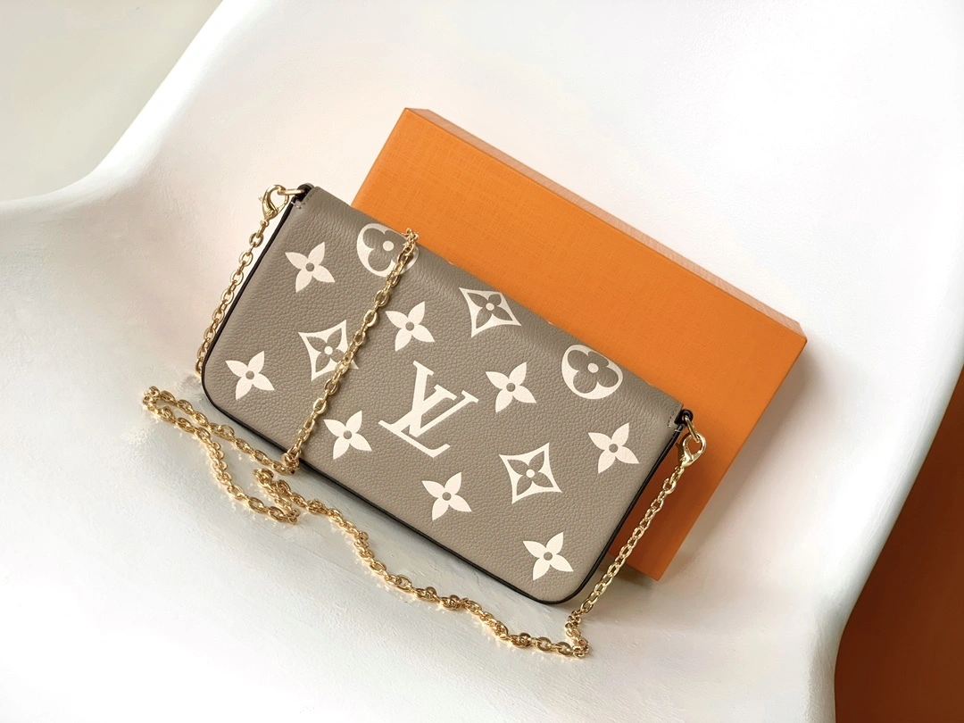 MOMO-- 8V M69977 high quality version Pochette Félicie cowhide item:F-B000A1405