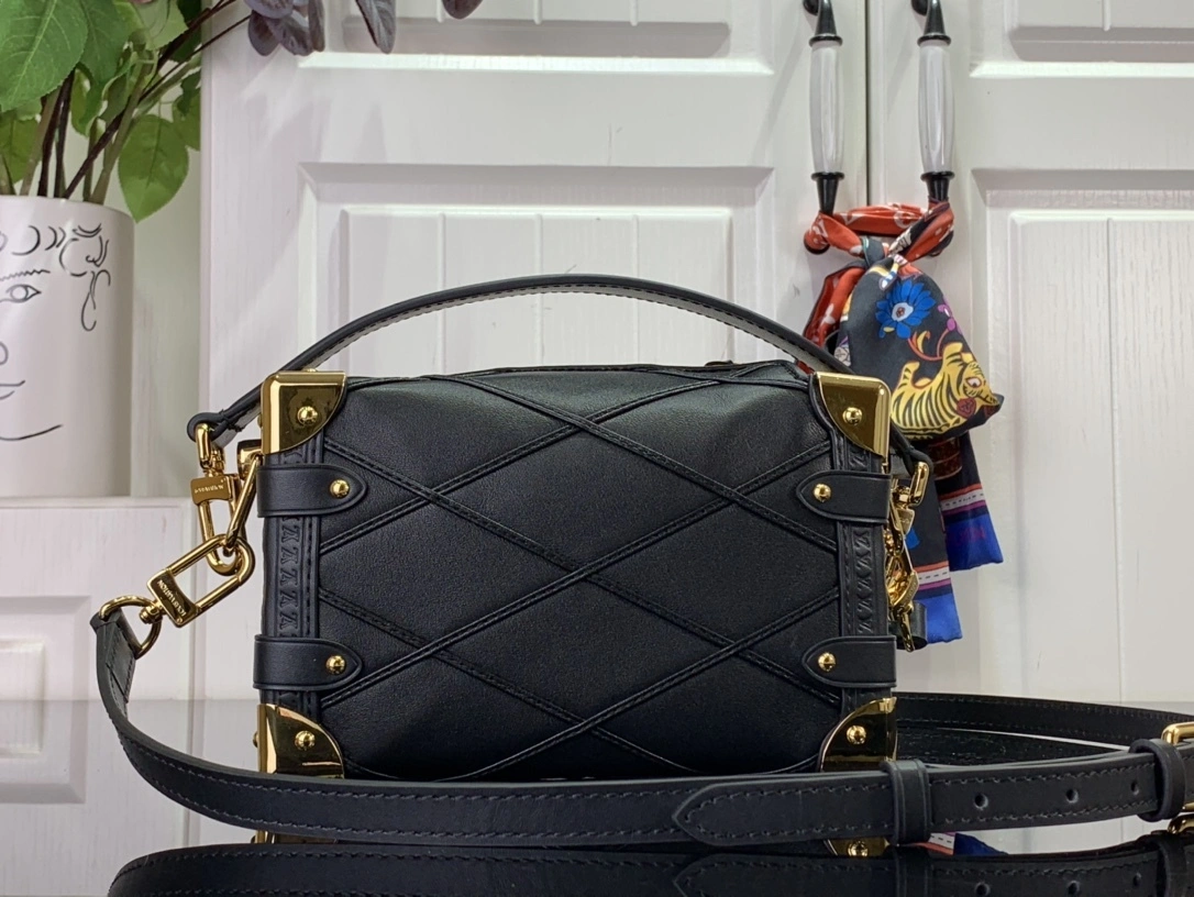 MOMO-- 8V M83030 Side Trunk PM sheepskin item:D-B174E1727