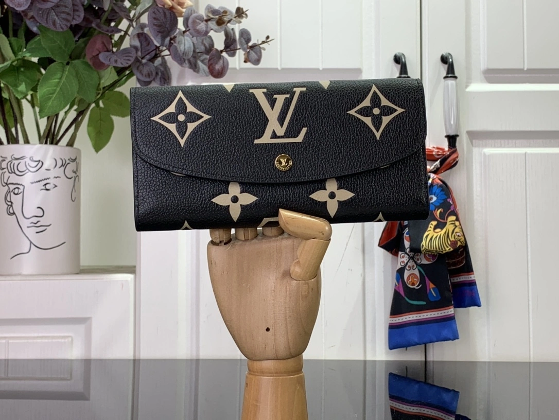 MOMO-- 8V M83138 Emilie item:D-B174F2050