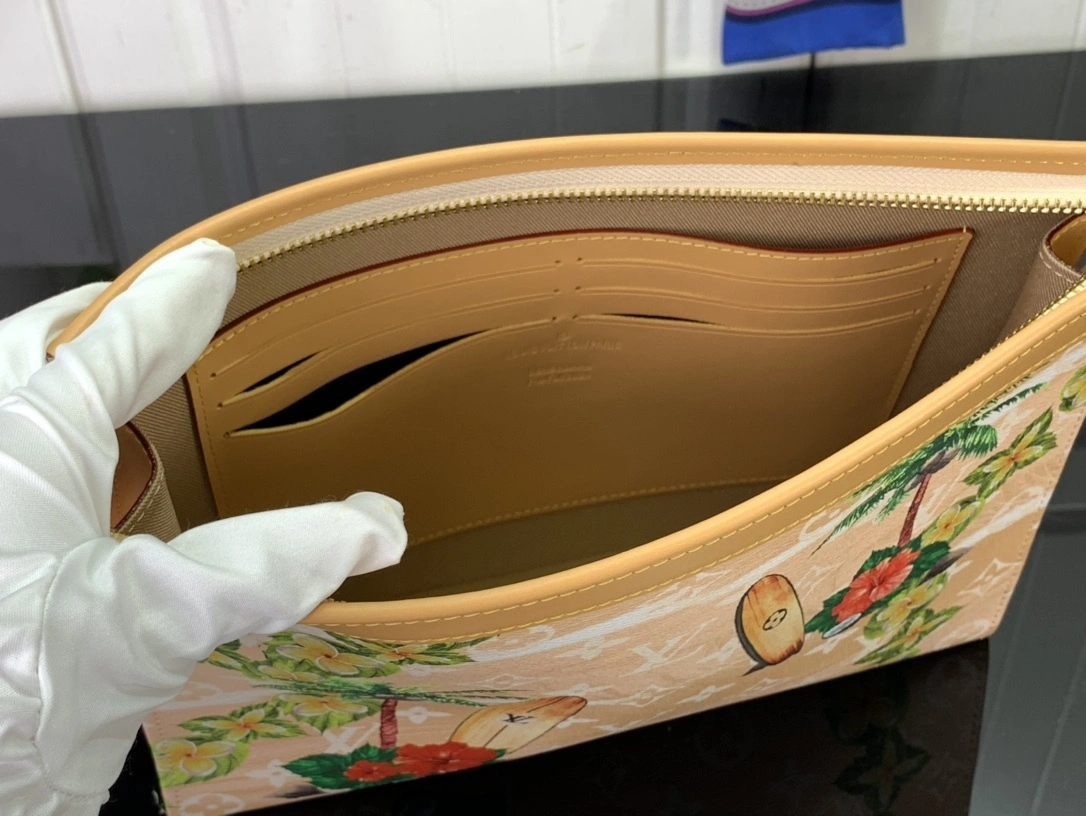 MOMO-- 8V M83465 Pochette Voyage item:D-B174G2107