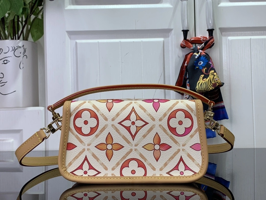 MOMO-- 8V M83621 Nano Diane item:D-B174G2114
