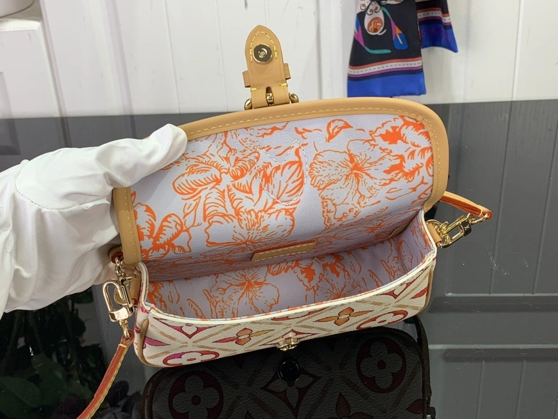 MOMO-- 8V M83621 Nano Diane item:D-B174G2114
