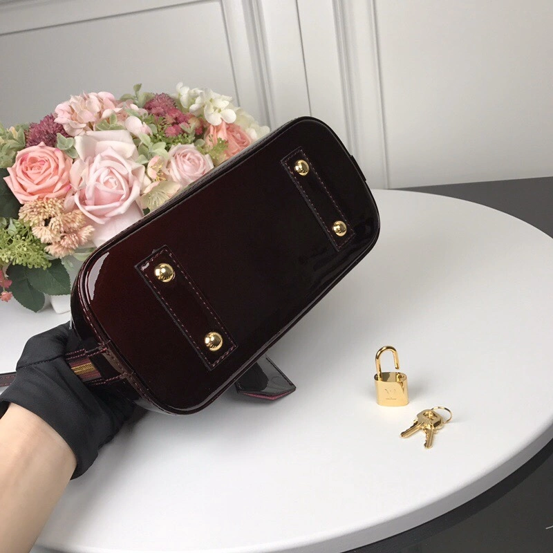 MOMO-- 8V M90231 item:D-B000G1892S