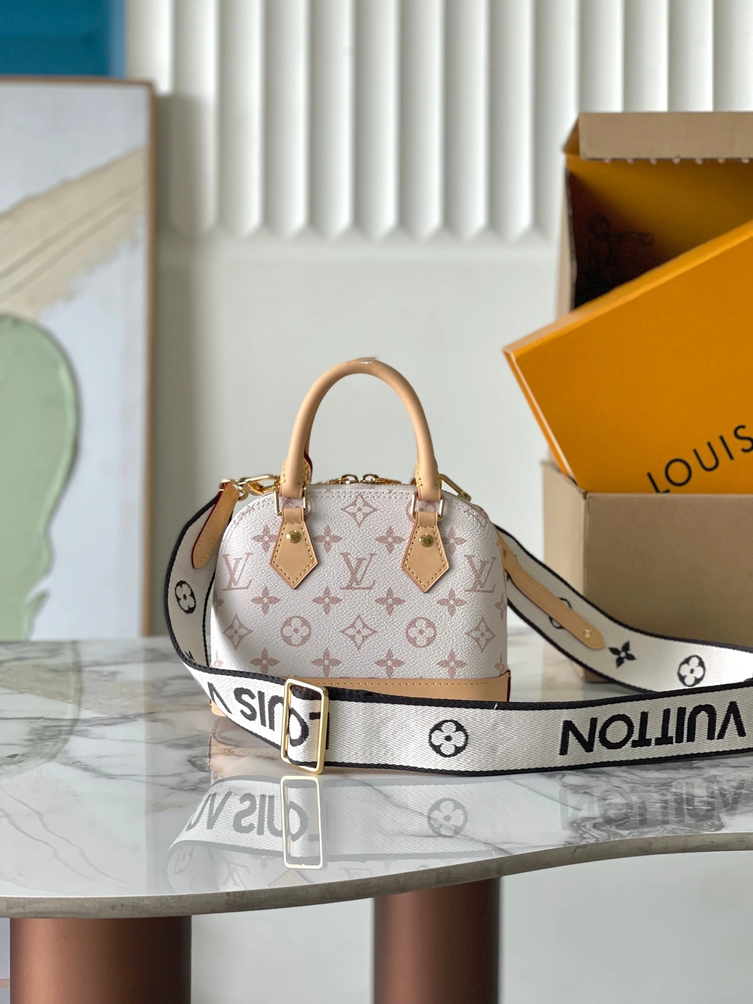 MOMO-- 8V N00015 high quality version item:E-B000I1012