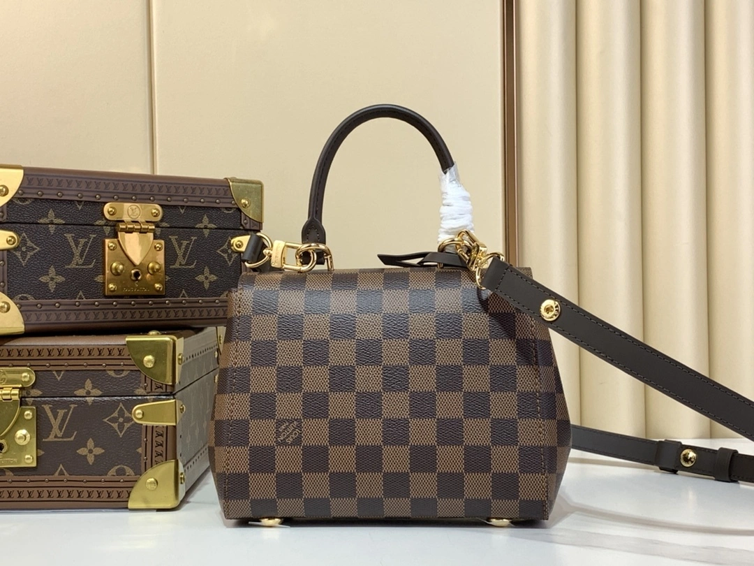 MOMO-- 8V N00097 high quality version Cluny Mini item:E-B000C0594