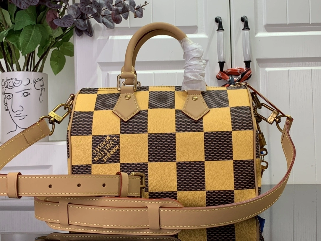 MOMO-- 8V N40584 cowhide item:D-B174E2725