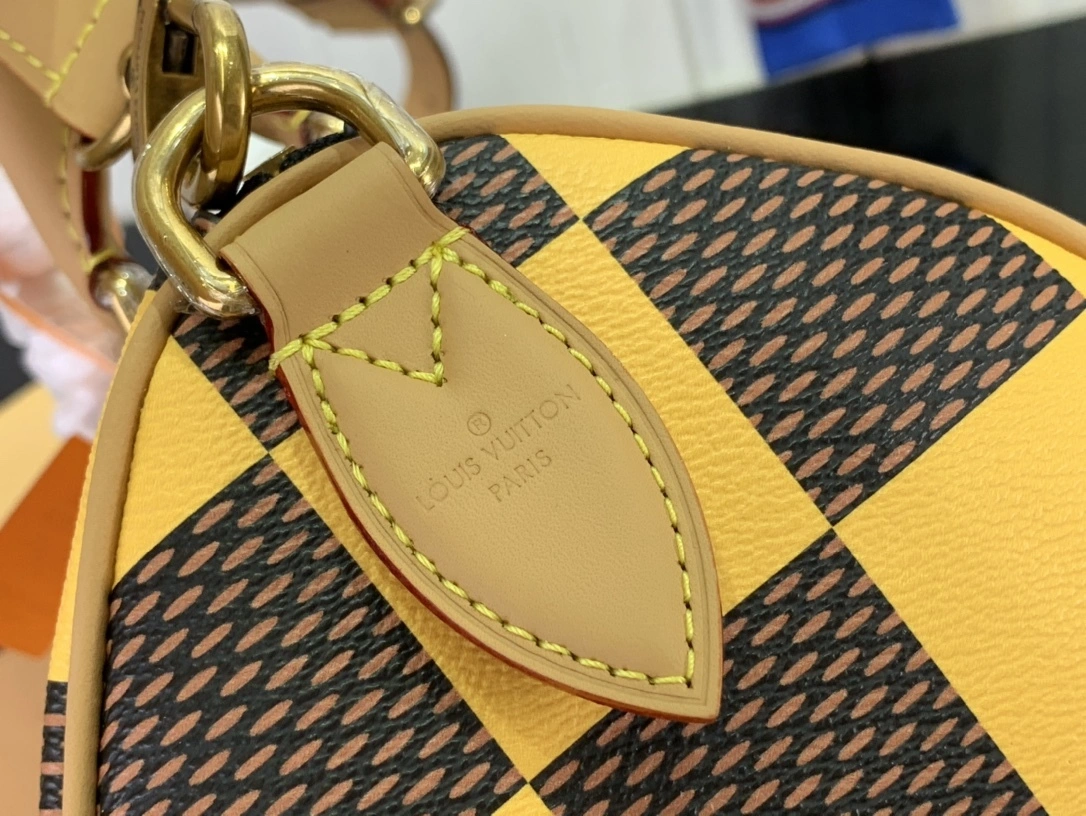 MOMO-- 8V N40584 cowhide item:D-B174E2725