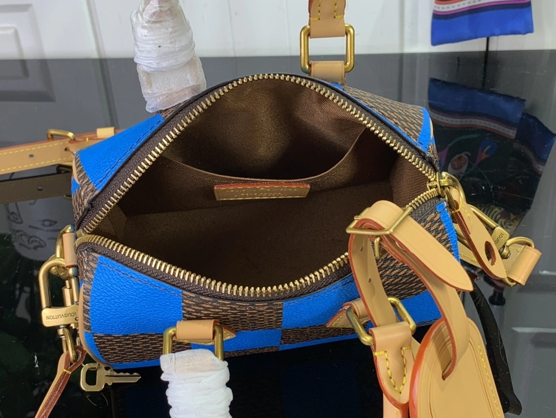 MOMO-- 8V N40595 Speedy 18 Bandoulière item:D-B174G2094