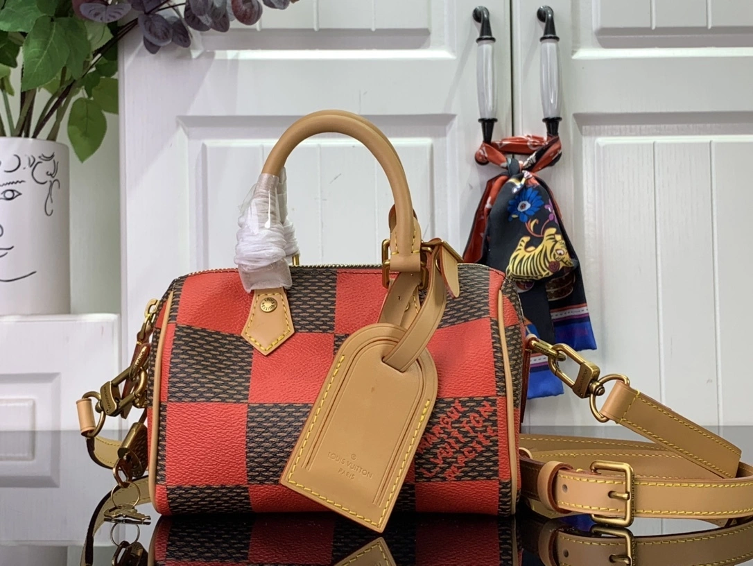 MOMO-- 8V N40611 Speedy 18 Bandoulière item:D-B174G2093