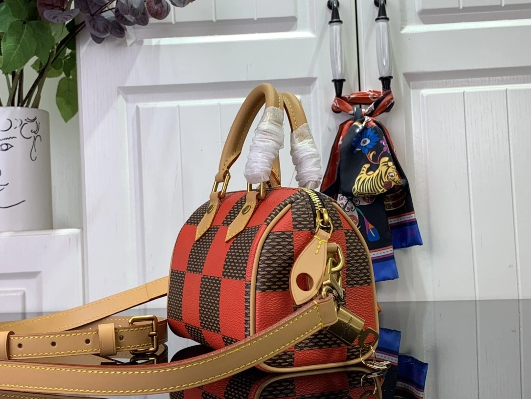 MOMO-- 8V N40611 Speedy 18 Bandoulière item:D-B174G2093