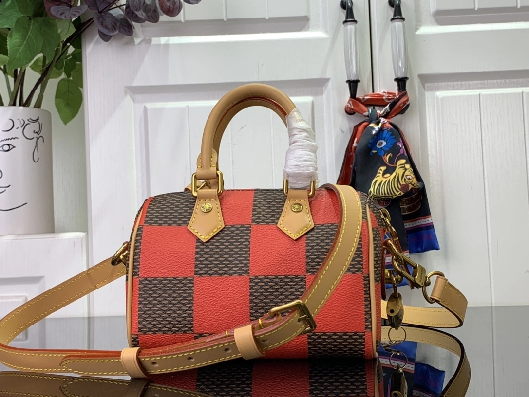 MOMO-- 8V N40611 Speedy 18 Bandoulière item:D-B174G2093