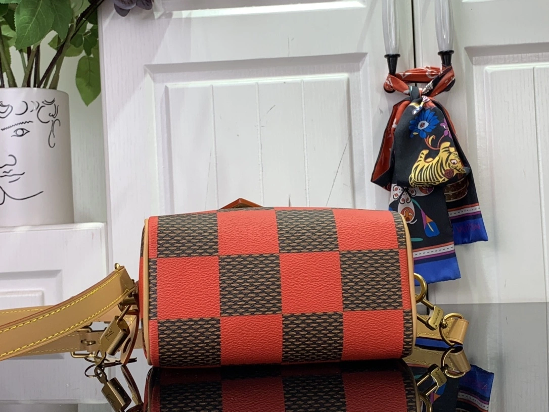 MOMO-- 8V N40611 Speedy 18 Bandoulière item:D-B174G2093