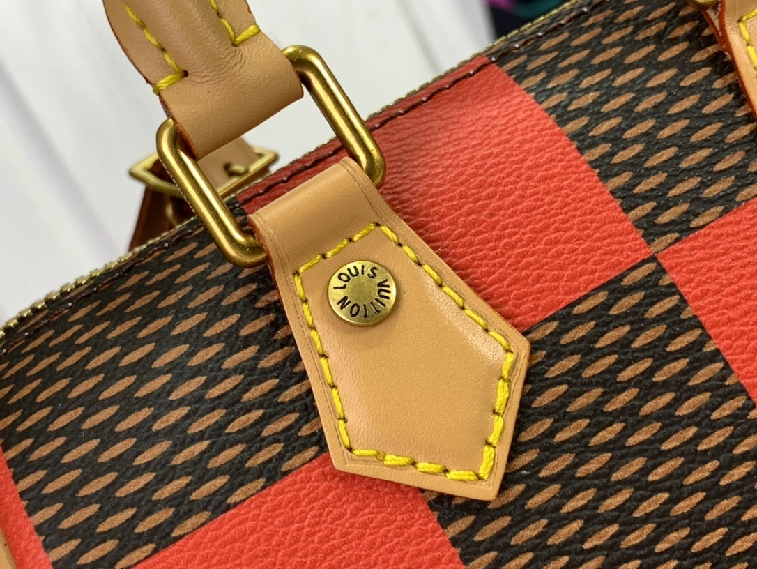 MOMO-- 8V N40611 Speedy 18 Bandoulière item:D-B174G2093