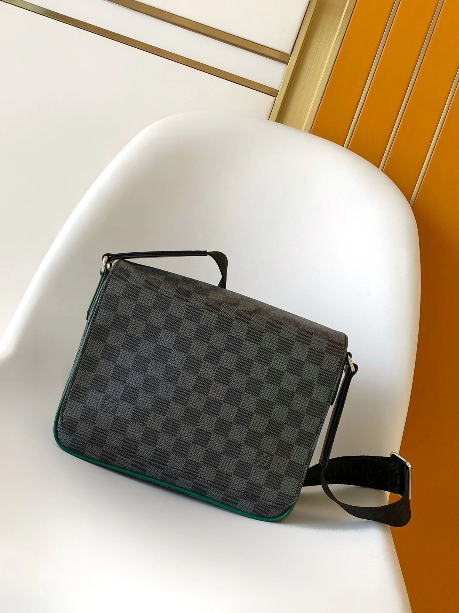 MOMO-- 8V N40842 high quality version DISTRICT cowhide item:F-B000A1444