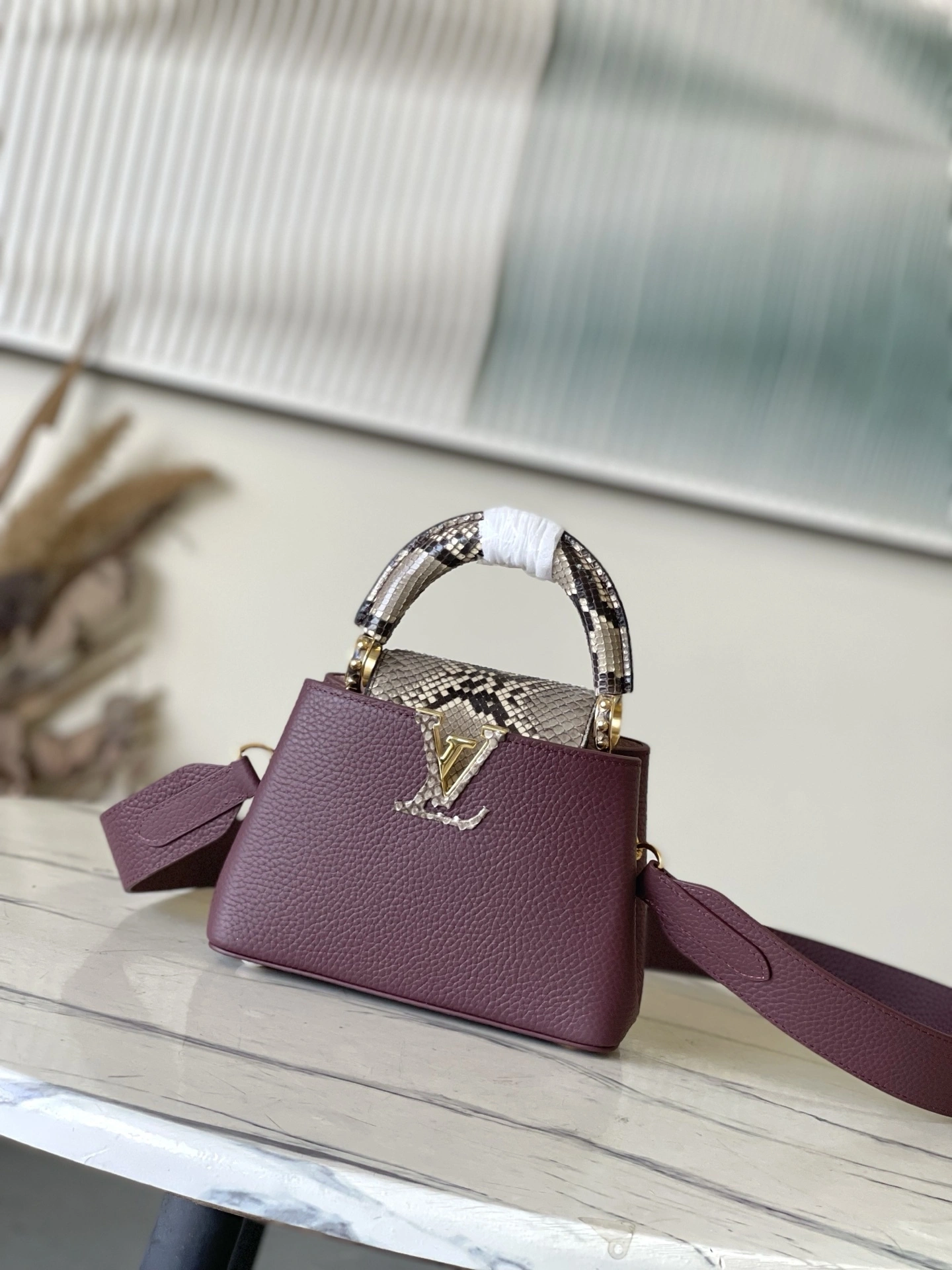 MOMO-- 8V N82067 high quality version Capucines item:F-B574A0910