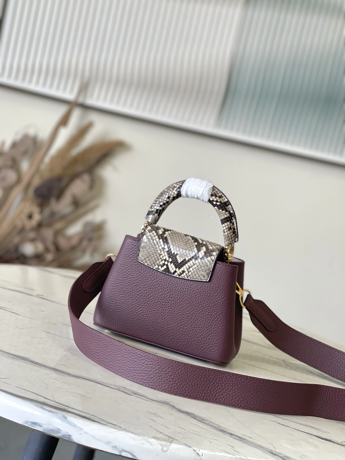 MOMO-- 8V N82067 high quality version Capucines item:F-B574A0910