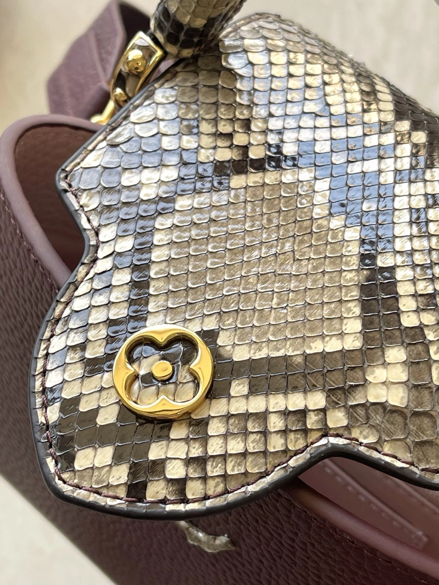 MOMO-- 8V N82067 high quality version Capucines item:F-B574A0910