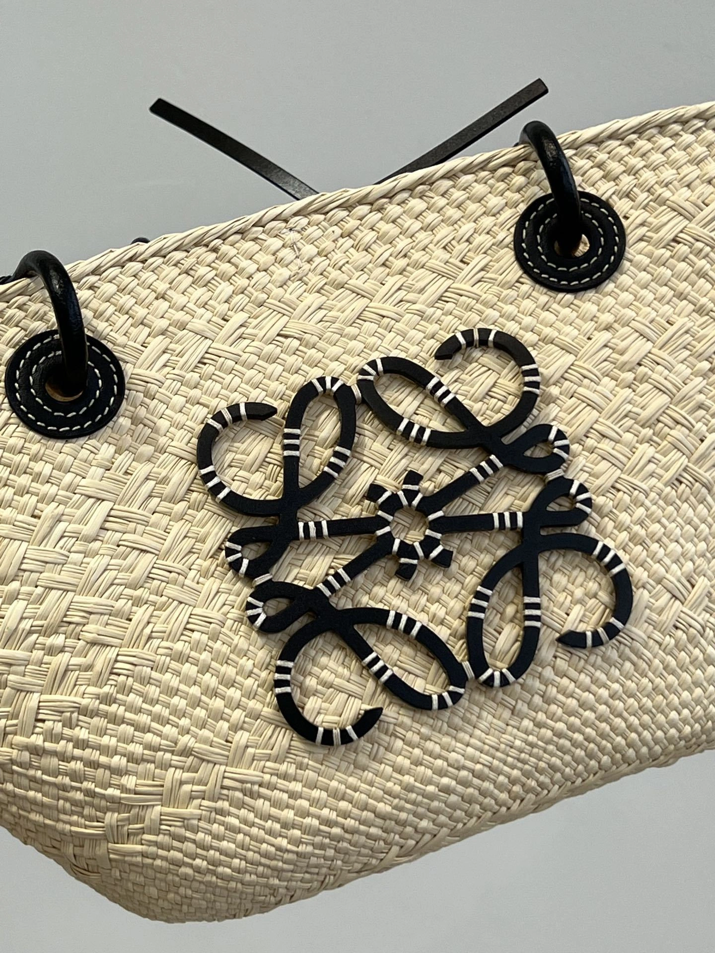MOMO-- 8o5w5 A223P65X01-2165 item:D-B432F2109